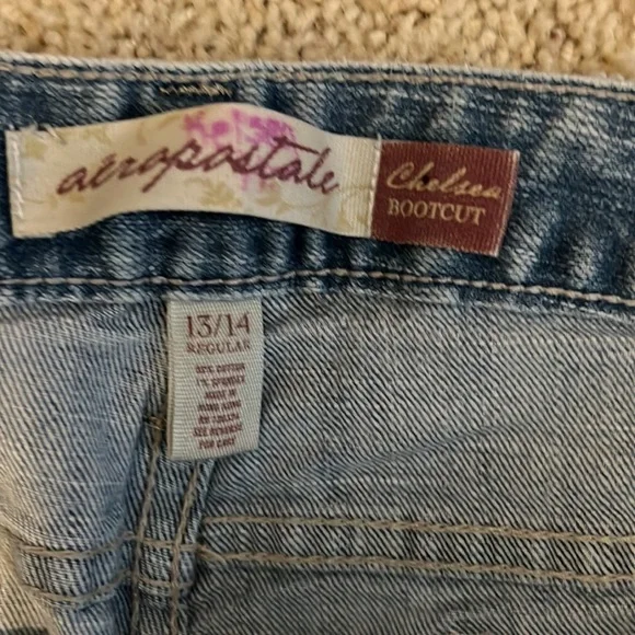 Jeans - Picture 2 of 2